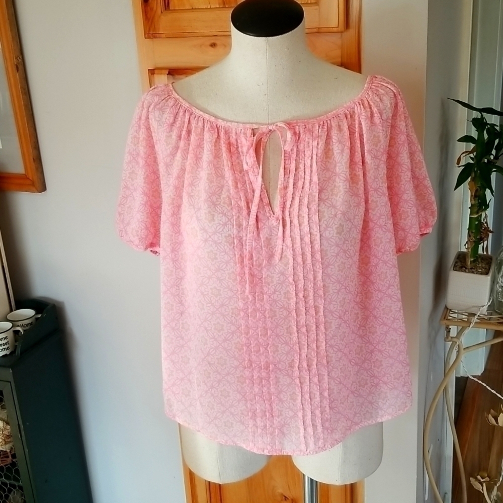 Abercrombie and Fitch Floral Top Size Large